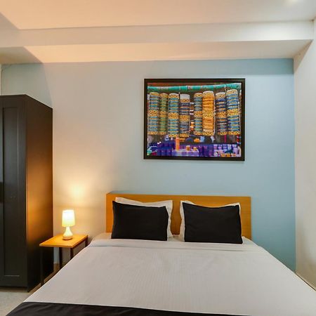 Super Townhouse Qualia Prime Hotel Near Nexus Mall ไฮเดอราบัด ภายนอก รูปภาพ