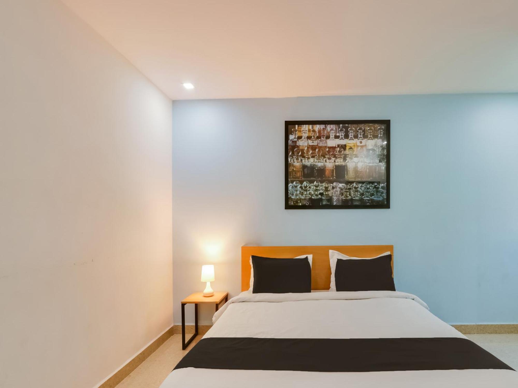 Super Townhouse Qualia Prime Hotel Near Nexus Mall ไฮเดอราบัด ภายนอก รูปภาพ